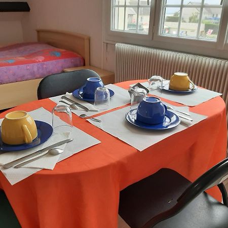 Bed and Breakfast Utah Beach Сент-Мари-дю-Мон Экстерьер фото